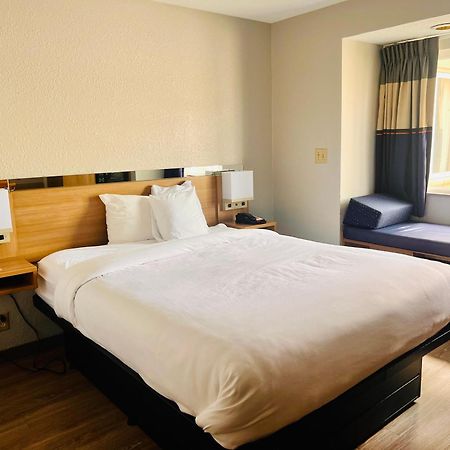 Microtel Inn By Wyndham Lexington Exteriér fotografie